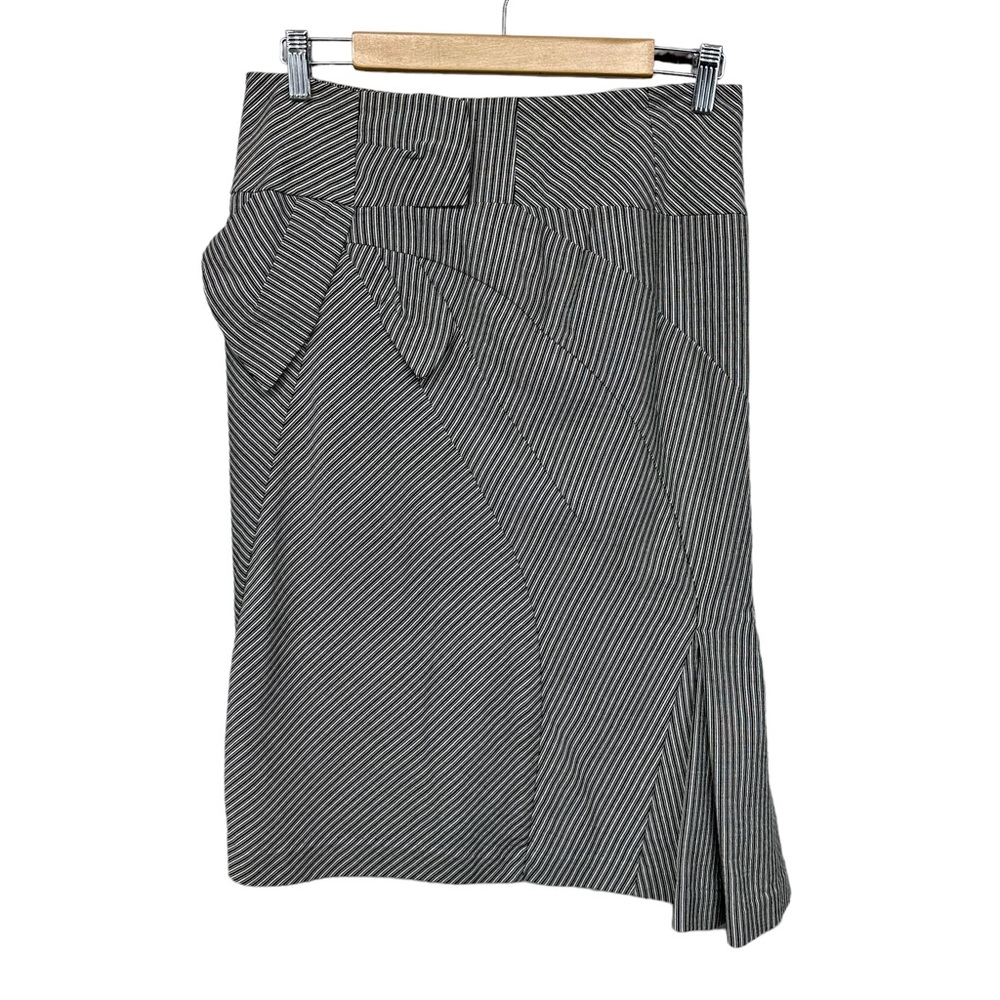 WORTHINGTON Trumpet Skirt Sz 8 Lined Flared detail Black White Gray Stri…